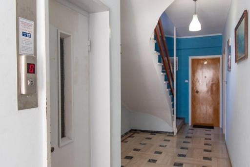 Lavish & Spacious Apt With Stunning Seaview, 10 Min Ath Airport Artemida  Exterior foto